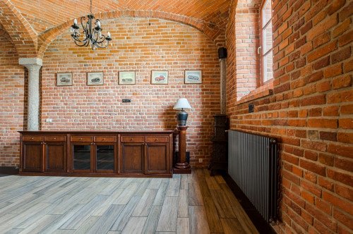 ТРУБЧАТЫЙ РАДИАТОР ZEHNDER CHARLESTON RETROFIT ВЕРТИКАЛЬНЫЙ